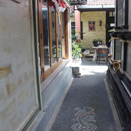 Gedul Homestay Canggu Extérieur photo